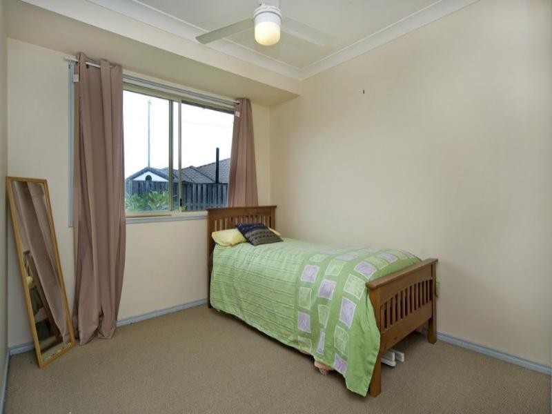 15 Maui Crescent, Oxenford QLD 4210