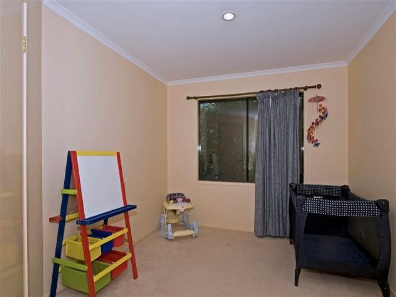 13 Catchlove Street, Maudsland QLD 4210