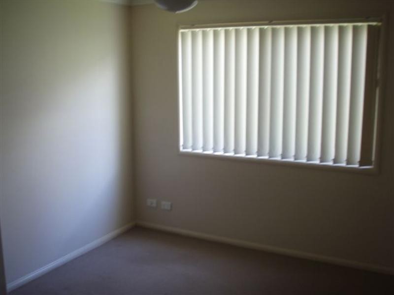 2/15 Sandhurst Crescent, Upper Coomera QLD 4209