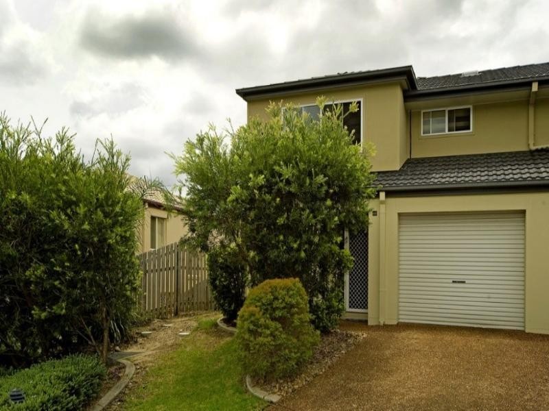 61/74 Universal Drive, Pacific Pines QLD 4211