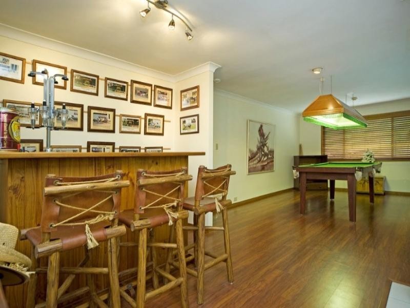 25 Mullewa Crescent, Helensvale QLD 4212