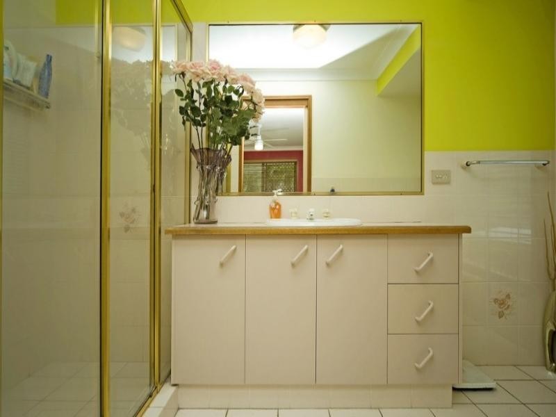 25 Mullewa Crescent, Helensvale QLD 4212