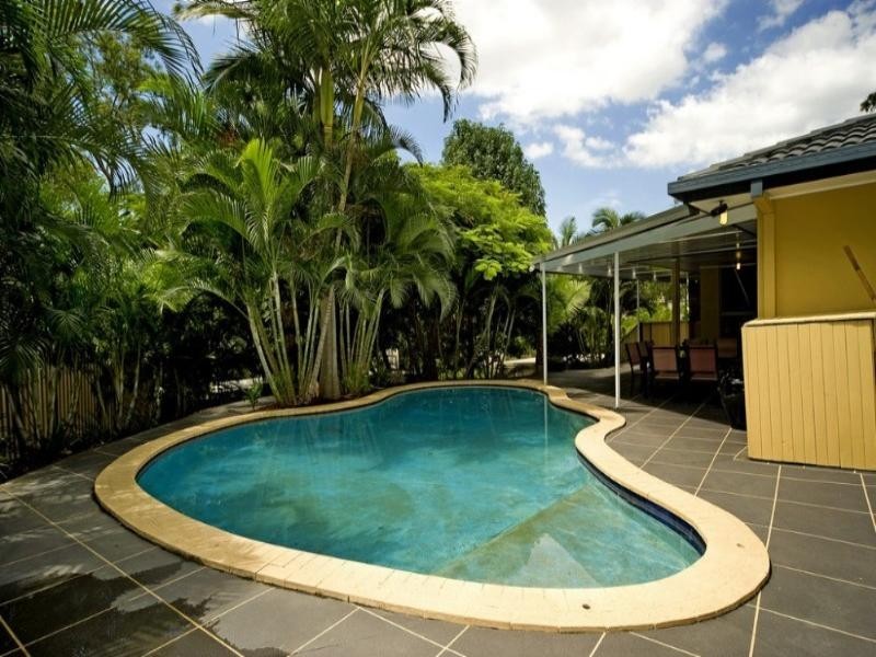 25 Mullewa Crescent, Helensvale QLD 4212