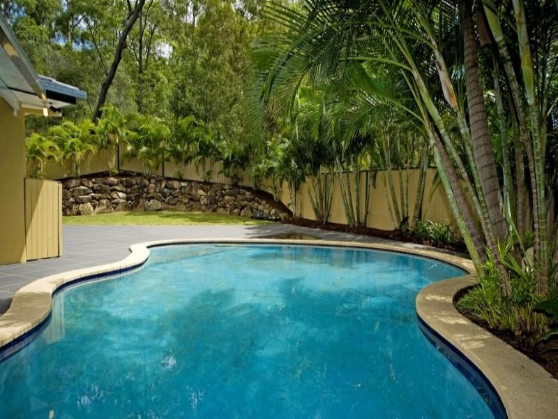 25 Mullewa Crescent, Helensvale QLD 4212