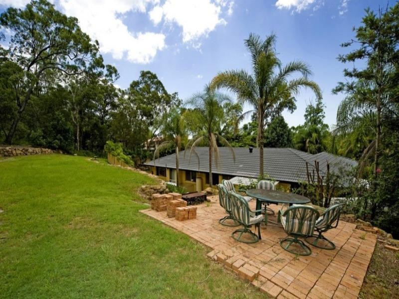 25 Mullewa Crescent, Helensvale QLD 4212