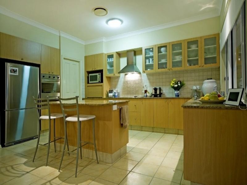 510 Oyster Cove Promenade, Helensvale QLD 4212