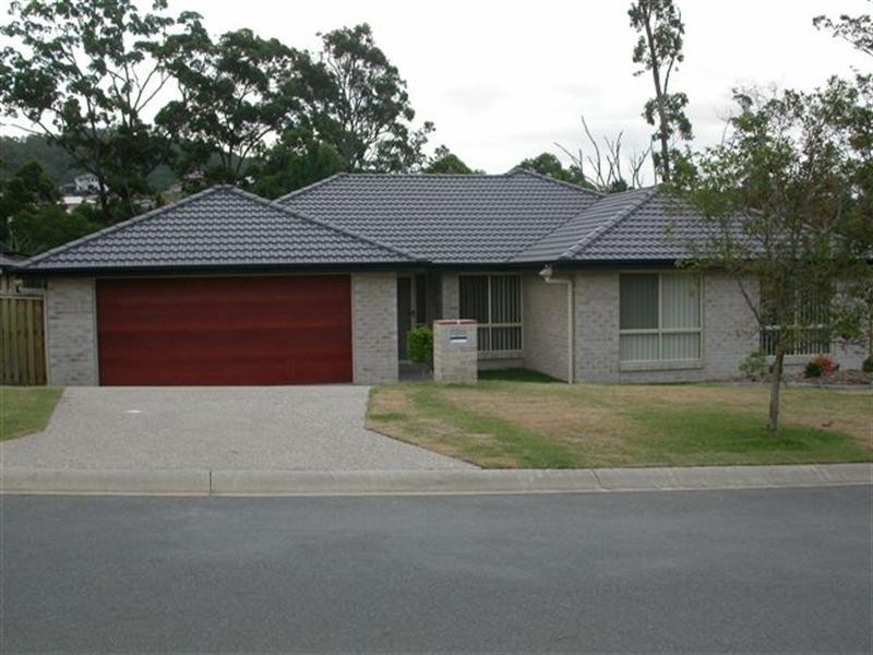 Pacific Pines QLD 4211
