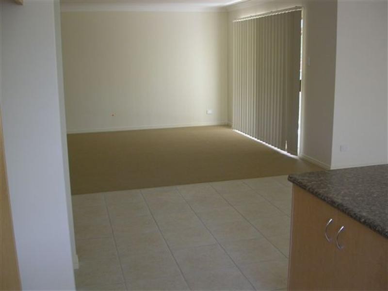 Pacific Pines QLD 4211