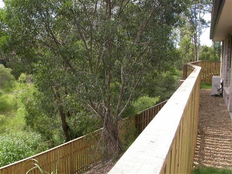 Pacific Pines QLD 4211