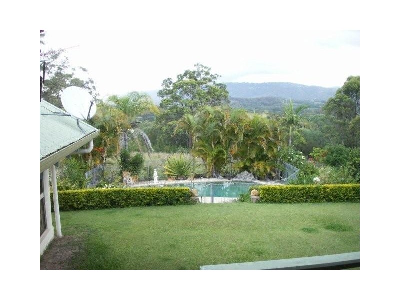 5 Holyrood Road, Maudsland QLD 4210