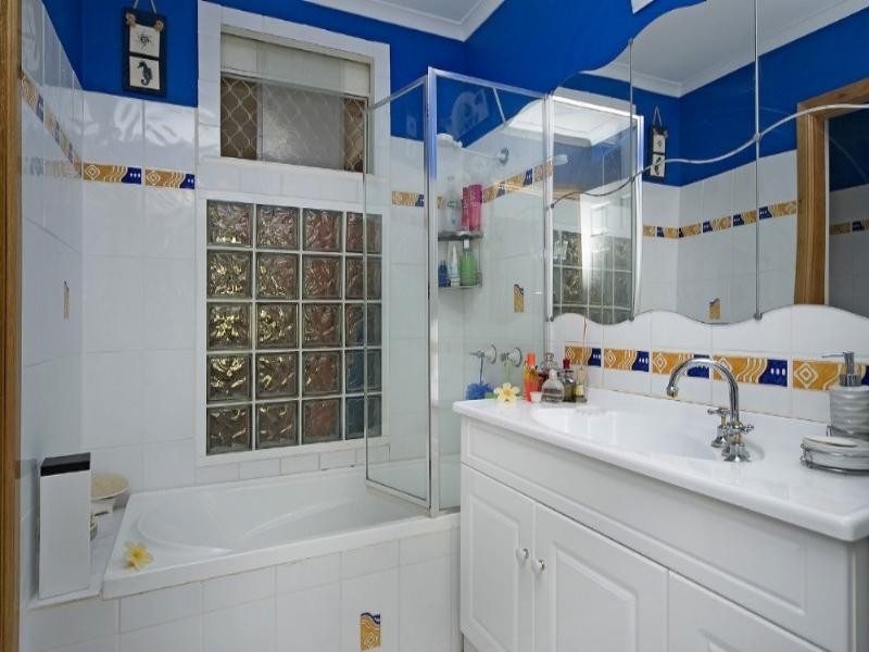 22 Saltash Street, Labrador QLD 4215