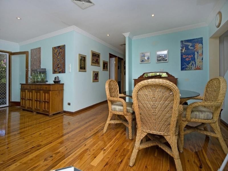 22 Saltash Street, Labrador QLD 4215