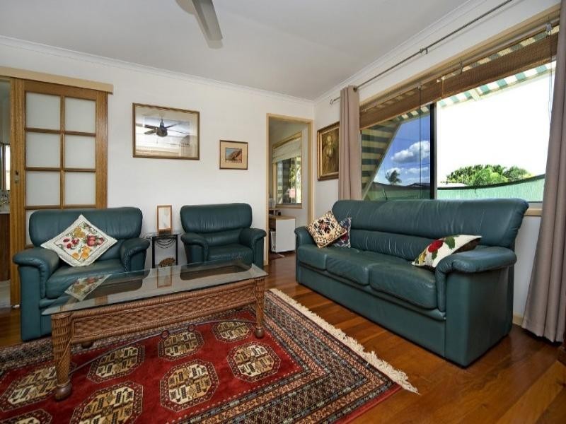 22 Saltash Street, Labrador QLD 4215