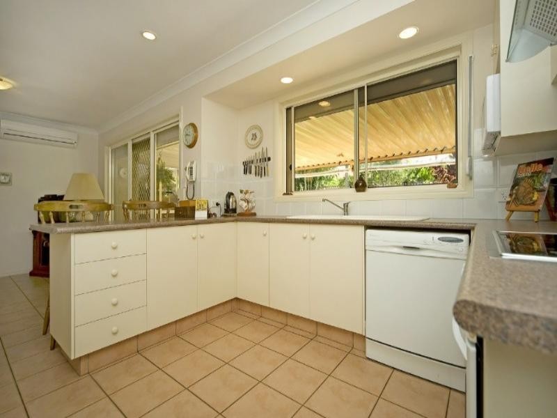 40 Audrey Avenue, Helensvale QLD 4212