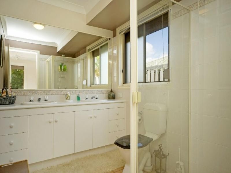 40 Audrey Avenue, Helensvale QLD 4212