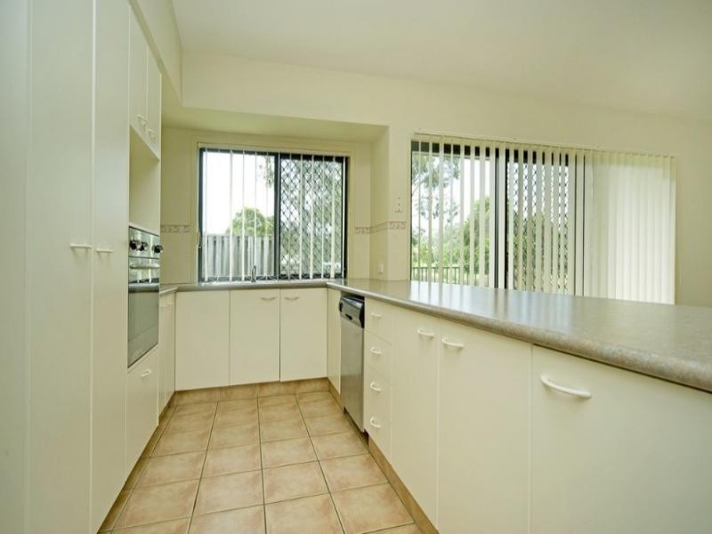20 Wandilla Drive, Helensvale QLD 4212