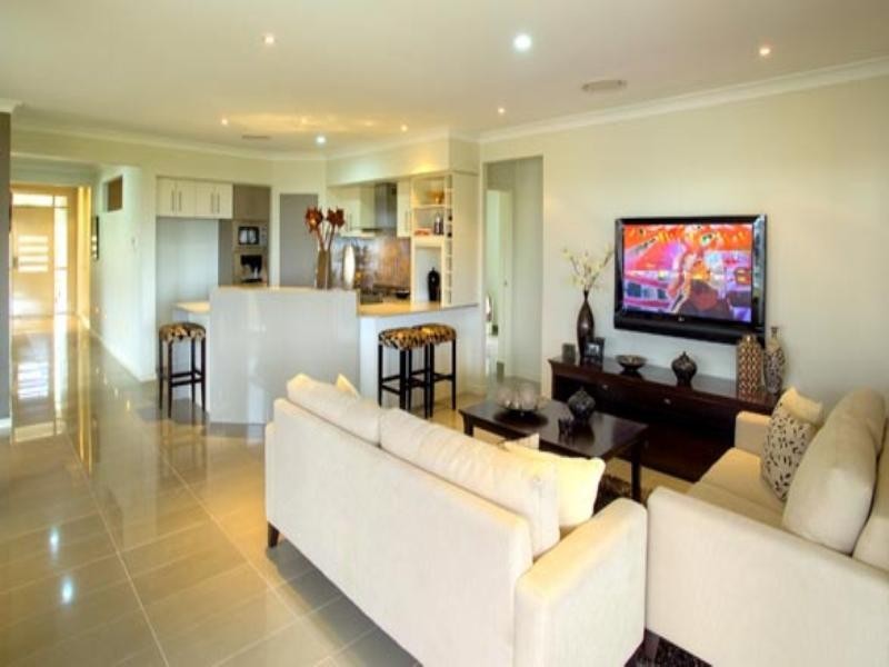 24 Iridium Drive, Hope Island QLD 4212