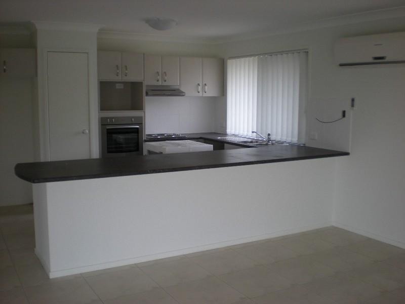 Pacific Pines QLD 4211