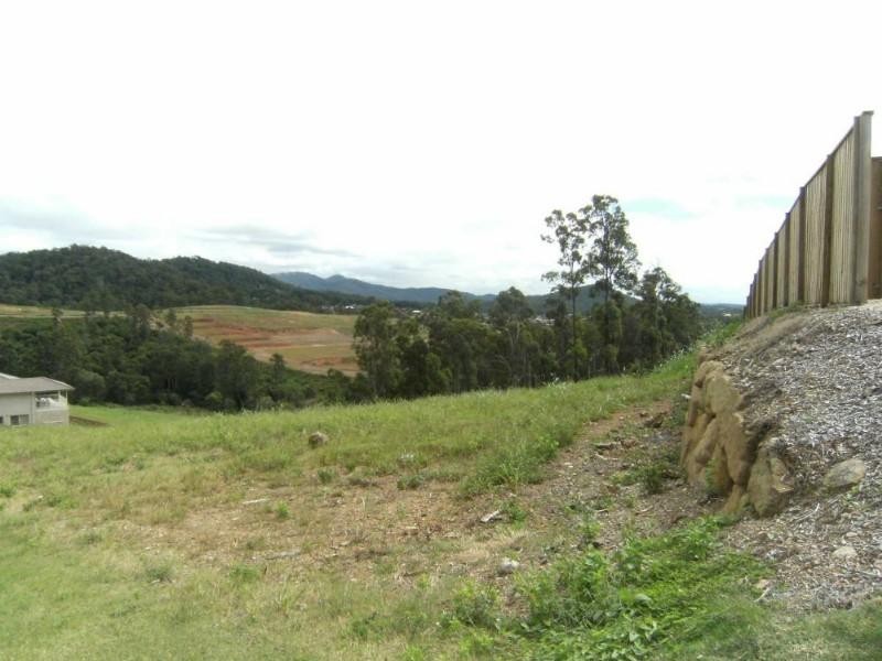 5 Diamantina Circut, Pacific Pines QLD 4211