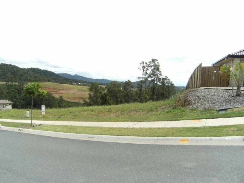 5 Diamantina Circut, Pacific Pines QLD 4211