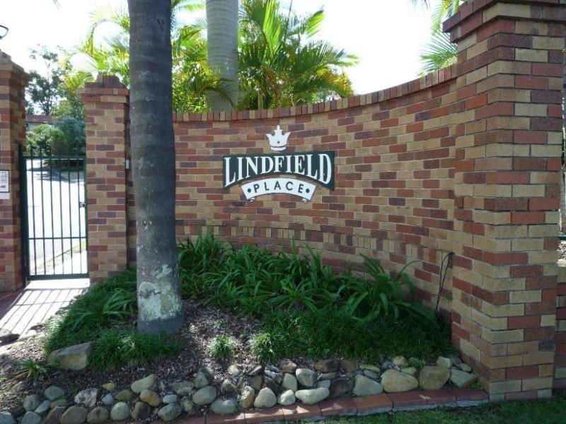 19/8 Doyalson Place, Helensvale QLD 4212