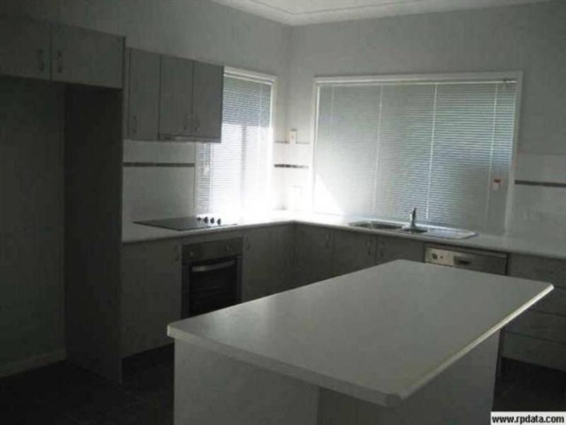 24 Wings Road, Upper Coomera QLD 4209