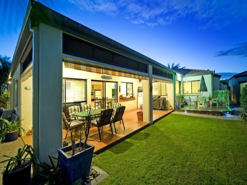 555 Oyster Cove Promenade, Helensvale QLD 4212