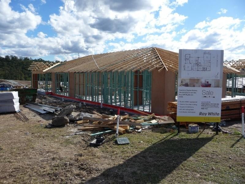 1/5 Gascoyne Street, Pacific Pines QLD 4211