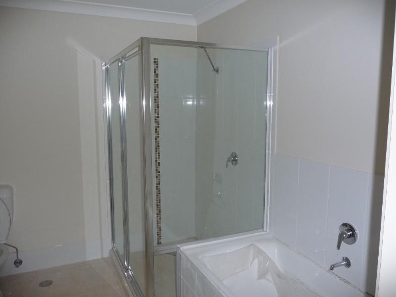 1/5 Gascoyne Street, Pacific Pines QLD 4211