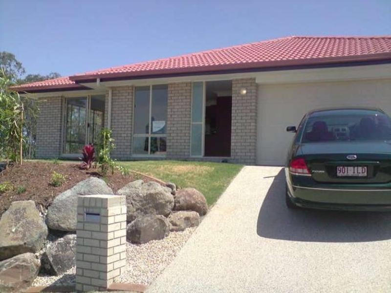 1/2 Focus Street, Ormeau QLD 4208