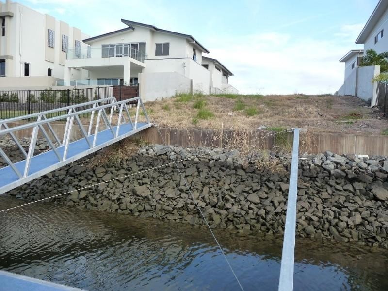 40 Riverlinks Boulevard, Helensvale QLD 4212