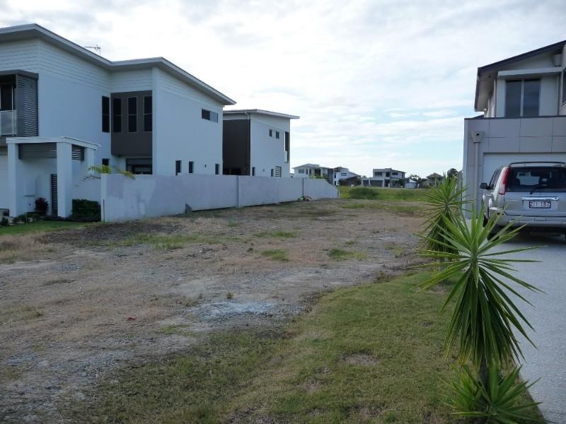 40 Riverlinks Boulevard, Helensvale QLD 4212