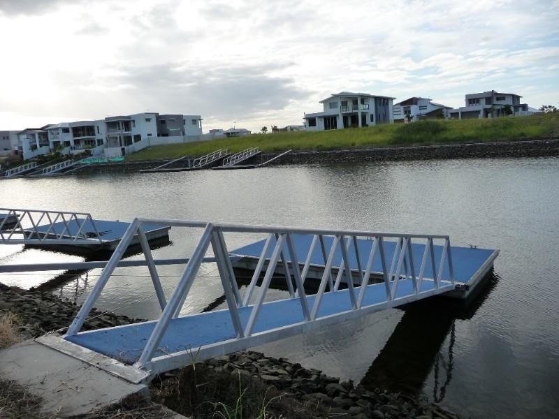 40 Riverlinks Boulevard, Helensvale QLD 4212