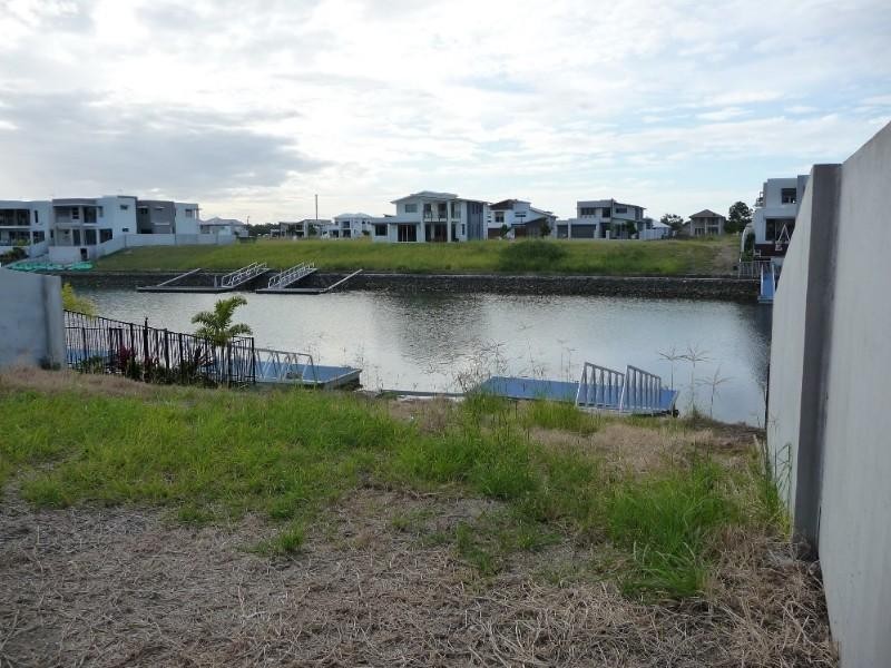 40 Riverlinks Boulevard, Helensvale QLD 4212