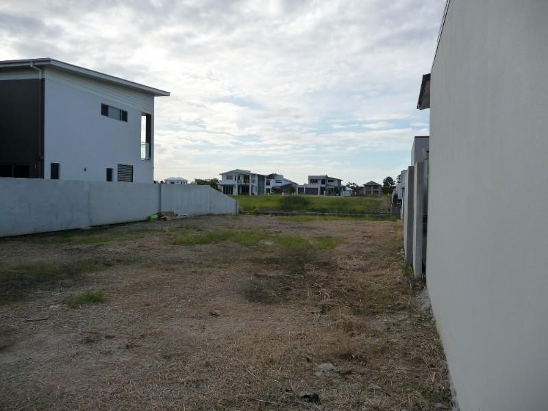 40 Riverlinks Boulevard, Helensvale QLD 4212