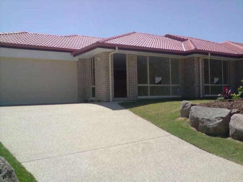 2/2 Focus Street, Ormeau QLD 4208