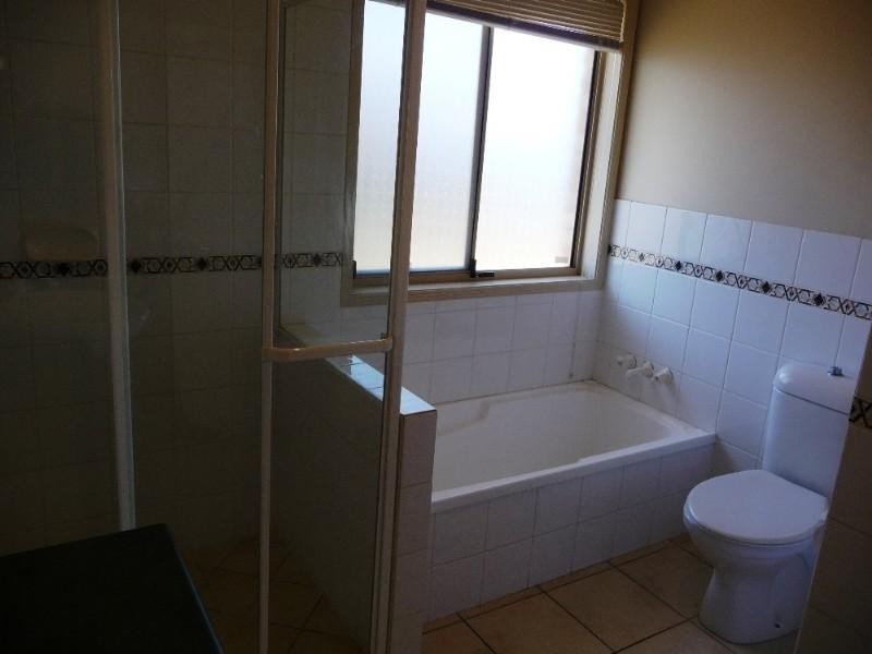 20 Meadow Way, Upper Coomera QLD 4209