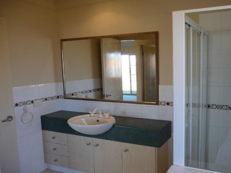 20 Meadow Way, Upper Coomera QLD 4209