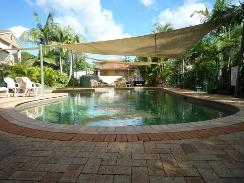 6/4 Koala Town Road, Upper Coomera QLD 4209