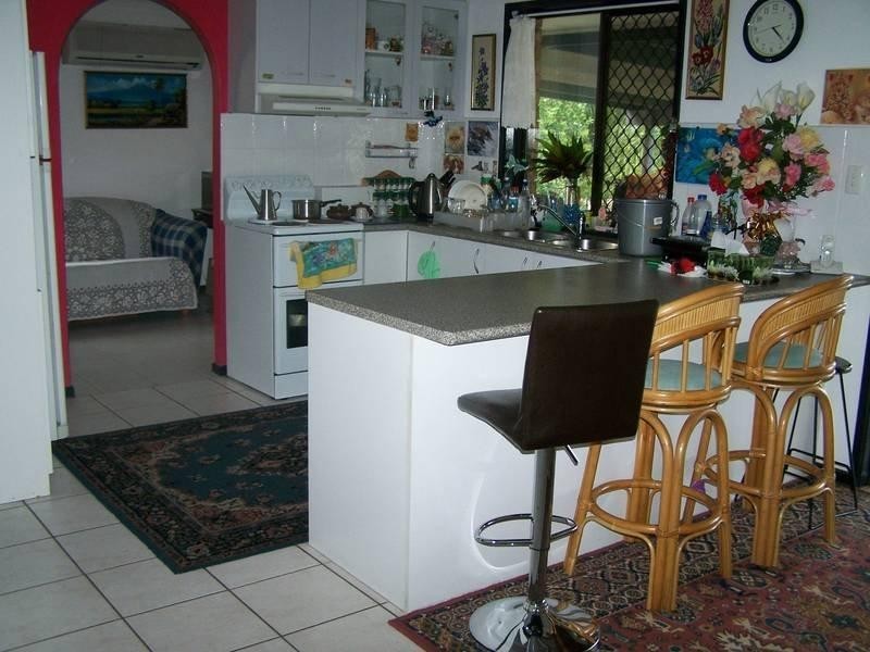 16 Bairnsdale Court, Helensvale QLD 4212