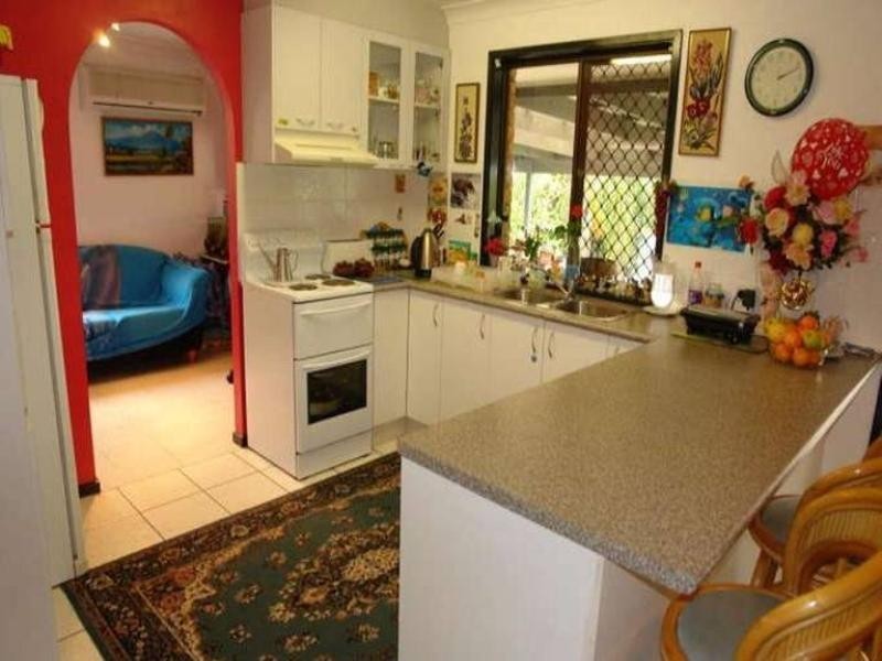 16 Bairnsdale Court, Helensvale QLD 4212