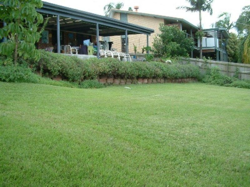 16 Bairnsdale Court, Helensvale QLD 4212