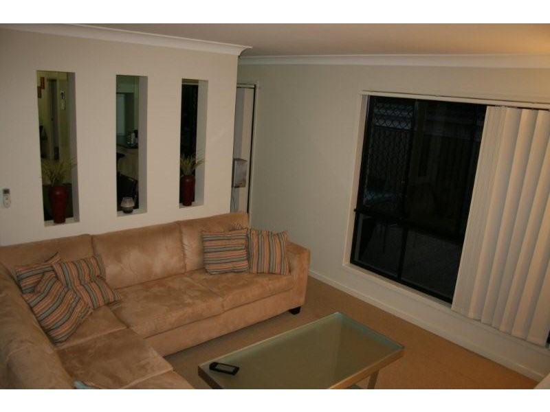 Pacific Pines QLD 4211