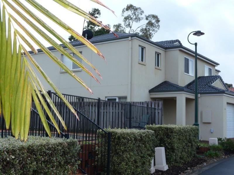 16/8A Clydesdale Drive, Upper Coomera QLD 4209