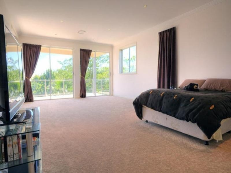 46 Coomera Court, Helensvale QLD 4212