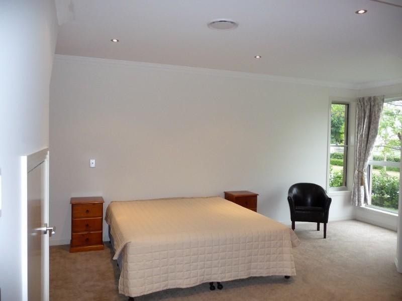 46 Coomera Court, Helensvale QLD 4212