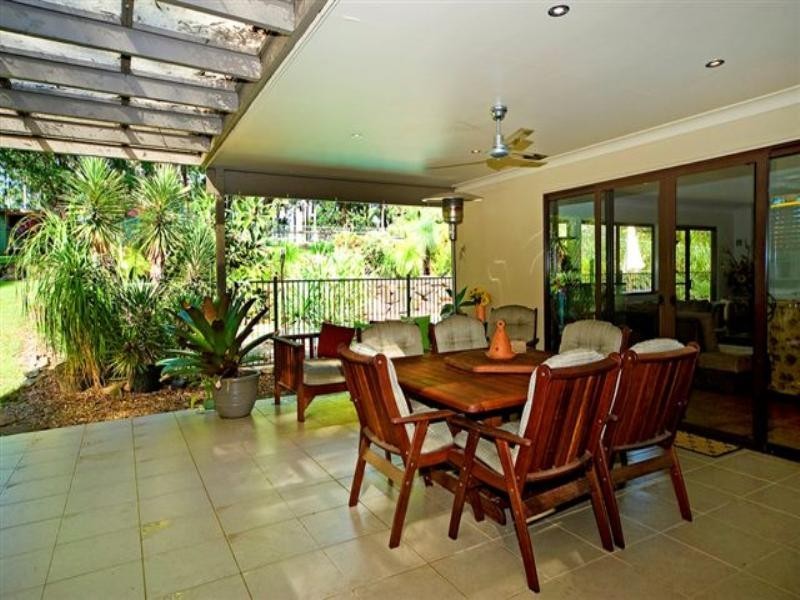 31 Warrego Way, Helensvale QLD 4212