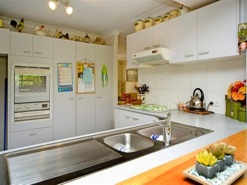 31 Warrego Way, Helensvale QLD 4212