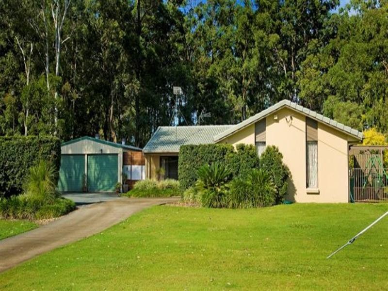 31 Warrego Way, Helensvale QLD 4212