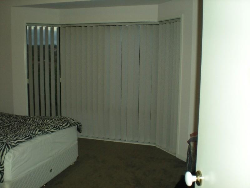 Pacific Pines QLD 4211